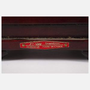 Miniaturschränkchen Emaille