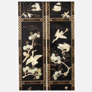 Paar geschnitzte Wandreliefs