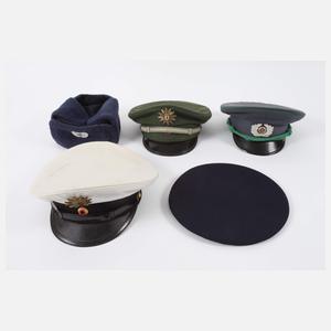 Polizeiuniform DDR und BRD