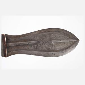 Zwei Krise und ein Ikula Messer