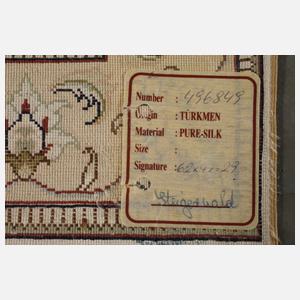 Zwei kleine Seidenteppiche