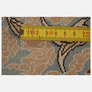 Zwei kleine Seidenteppiche