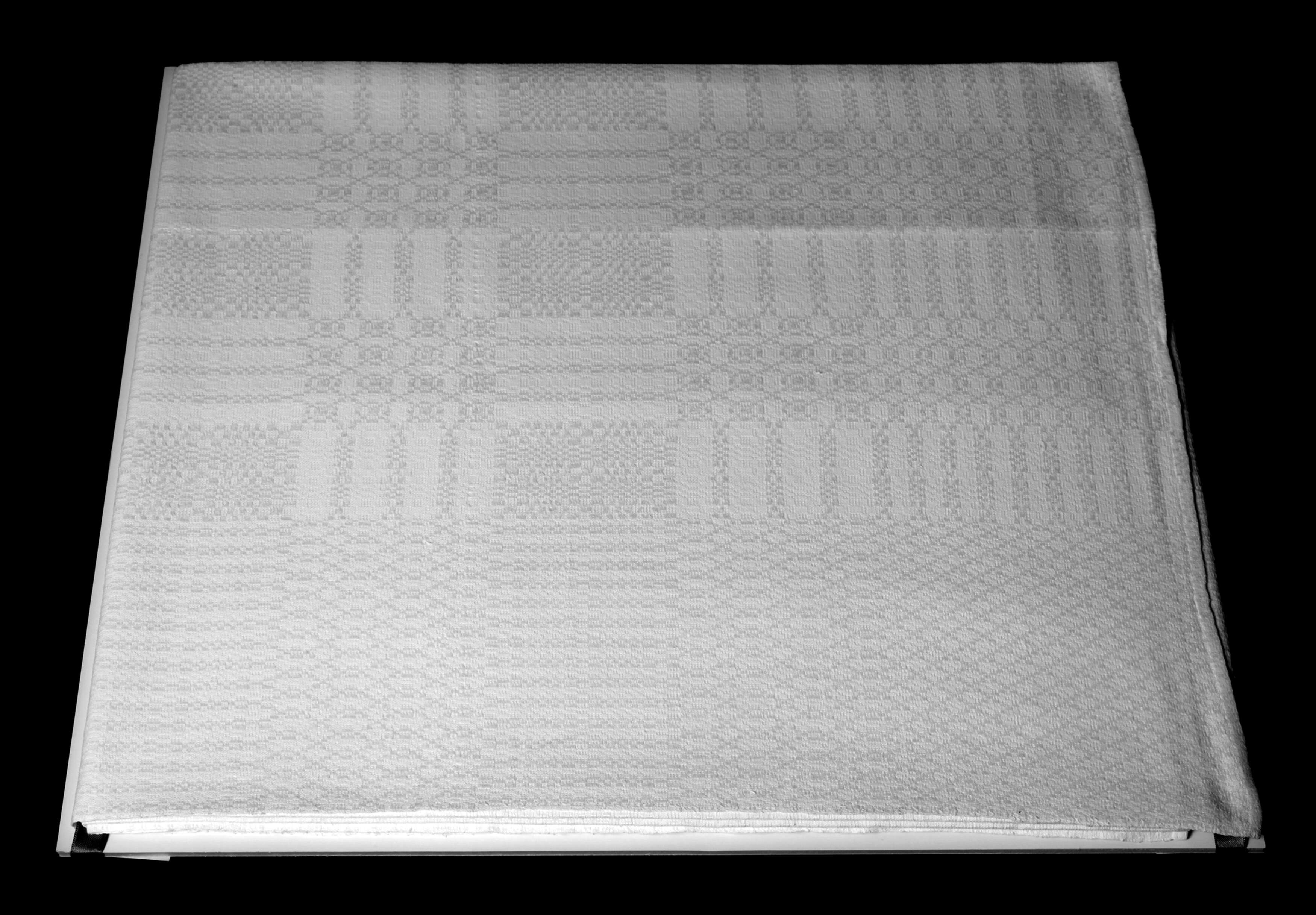 Schwedisches Tafeltuch aus der Volkskunstweberei