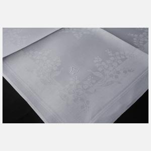 Sechs Mundtücher mit Maiglöckchendekor