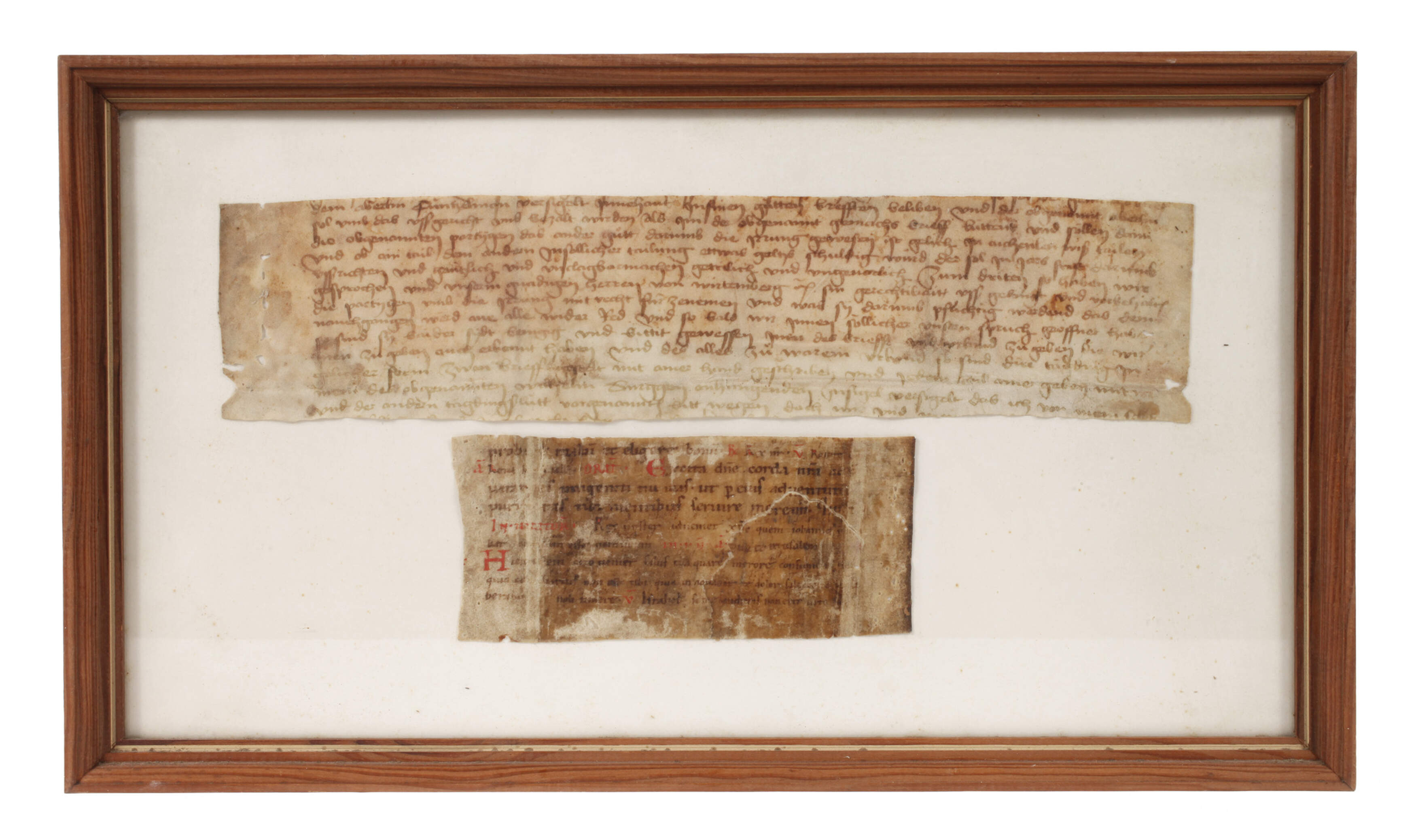 Zwei Pergament-Fragmente