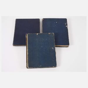 Drei Bücher französische Marine