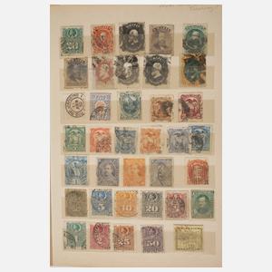 Zwei Briefmarkenalben Ausland