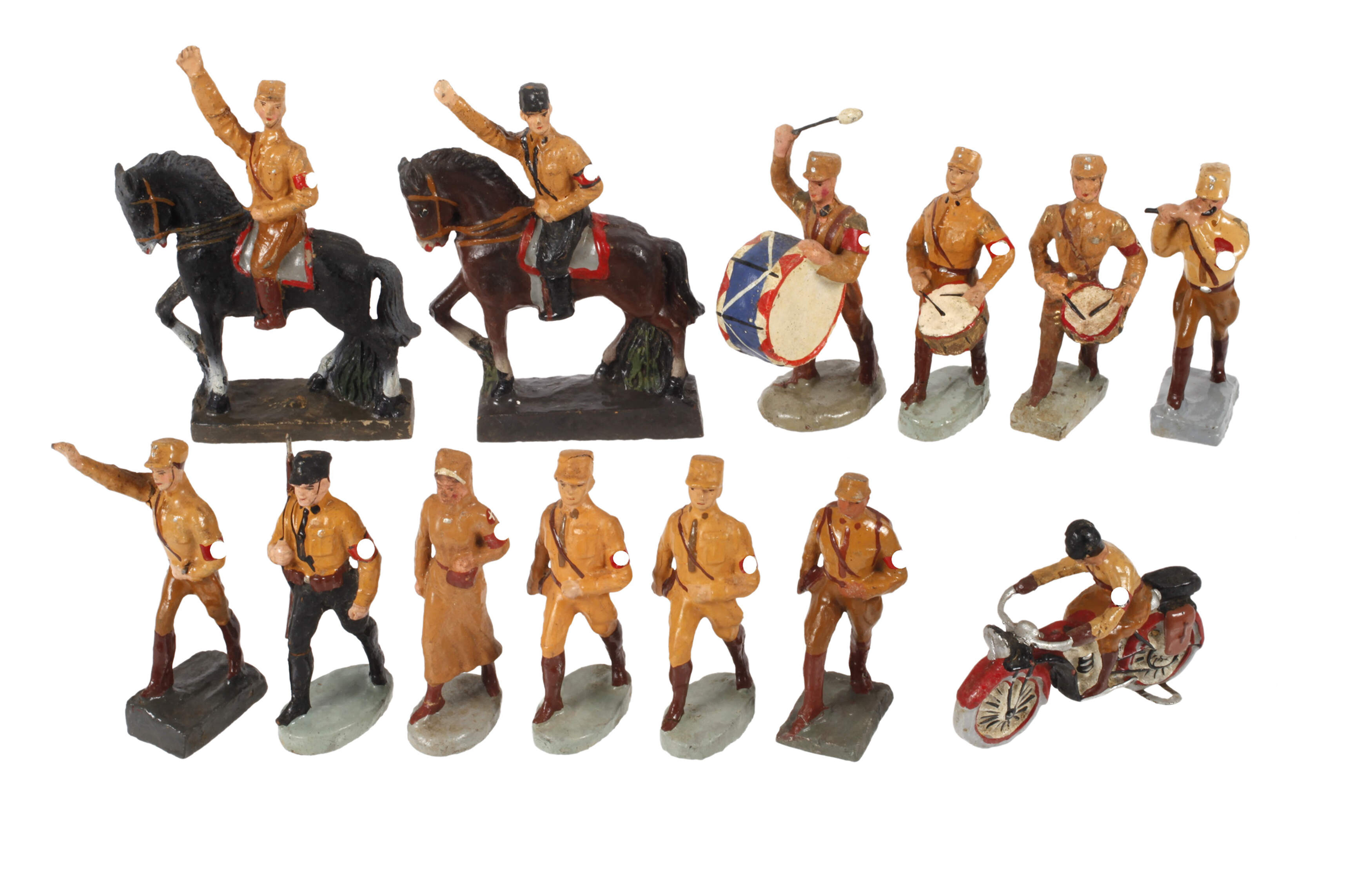 Konvolut Massefiguren in Parteiparade