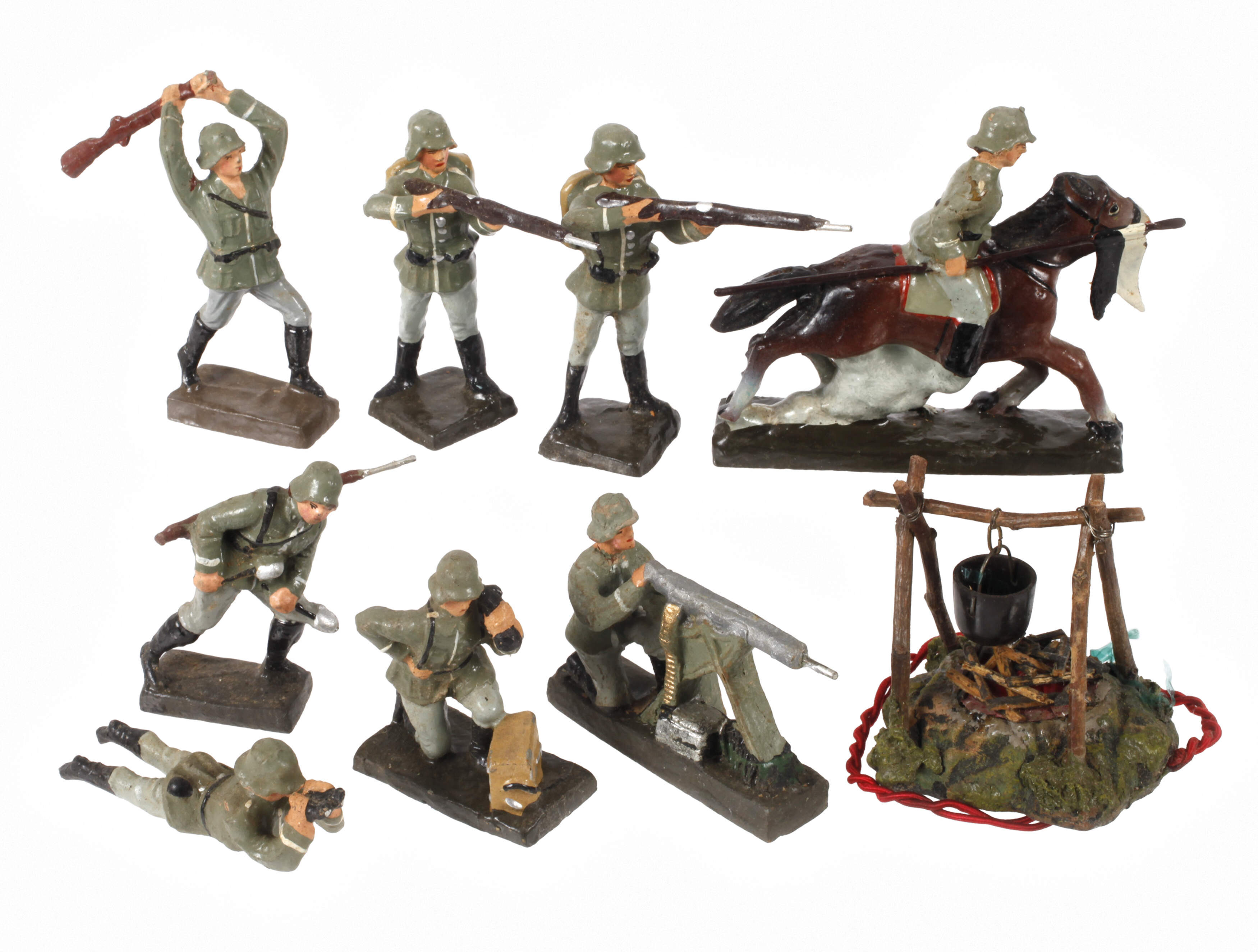 Konvolut Massesoldaten im Gefecht