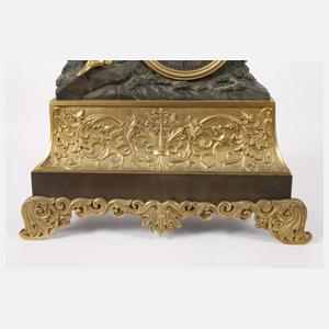 Figurenpendule Bronze