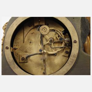 Figurenpendule Bronze