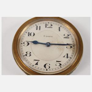 Auto-/Reiseuhr