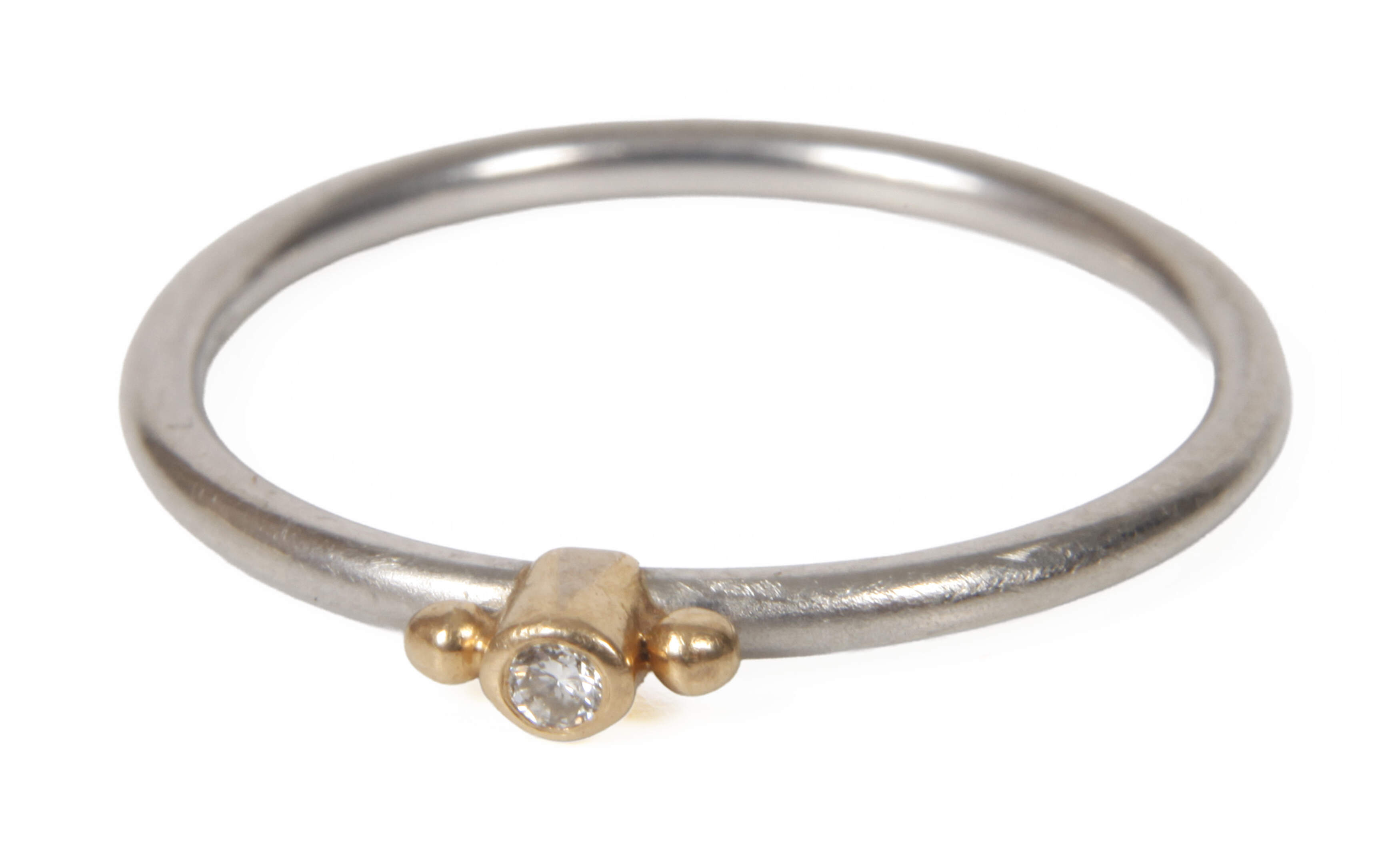 Platinring mit Brillant