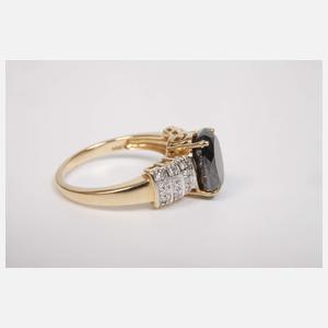 Damenring mit schwarzem Diamant