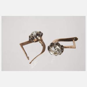 Paar Ohrstecker mit großen Altschliffdiamanten