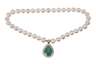 Hochwertiger Smaragdanhänger an Perlenkette