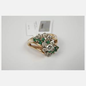 Prächtiger Ring mit Brillanten und Smaragden