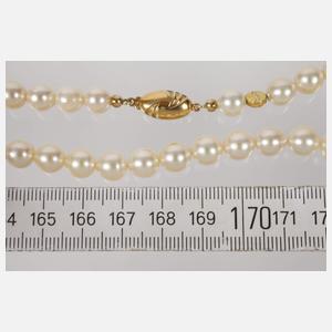 Schoeffel, Perlenkette