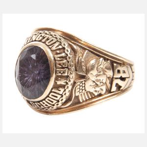 High-School-Ring