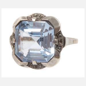 Damenring mit Steinbesatz