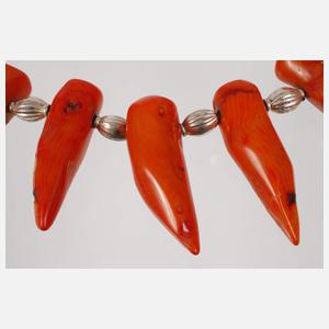Designkette mit Korallen