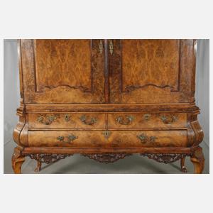 Barocker Aufsatzschrank