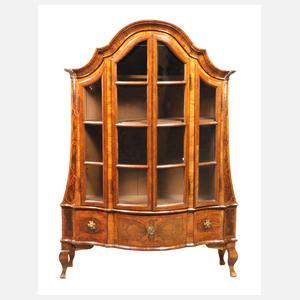 Barocke Vitrine