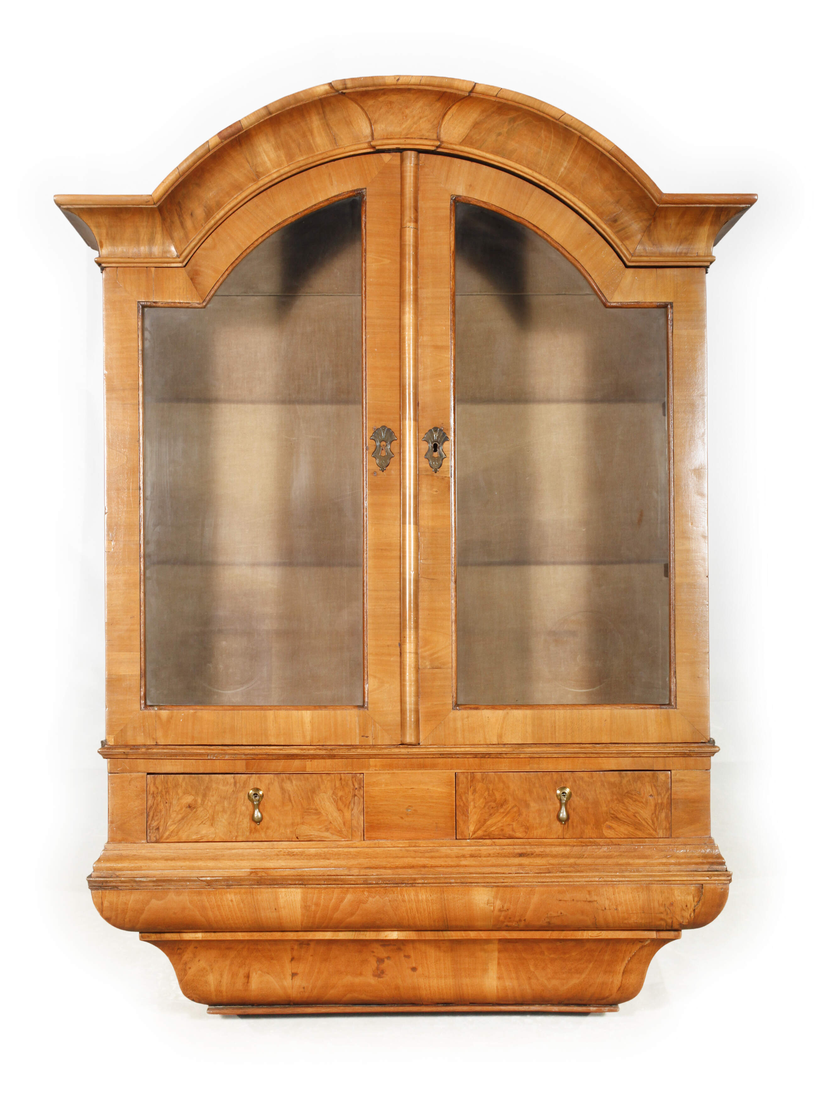 Große barocke Hängevitrine