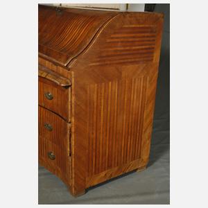 Barocker Schrägklappensekretär