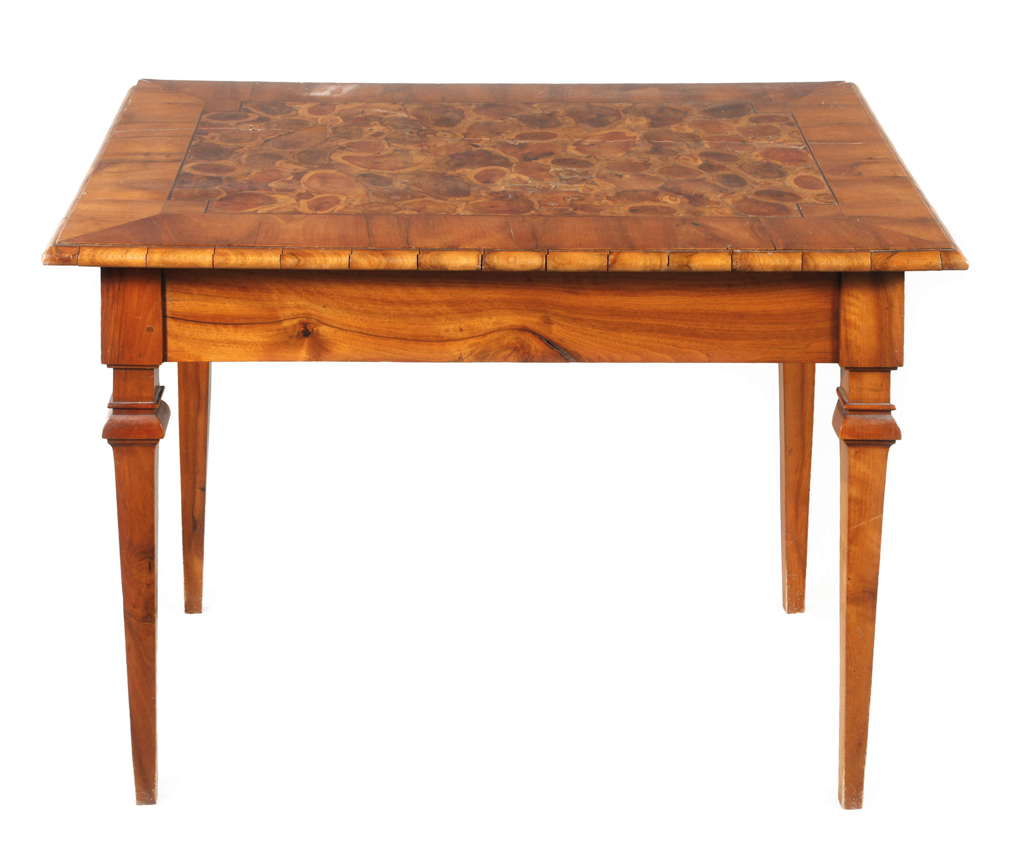 Kleiner barocker Tisch