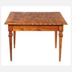 Kleiner barocker Tisch