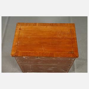 Kleine Kommode Klassizismus