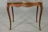 Tisch im Louis XV.-Stil