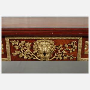 Übergroßer Esstisch im Louis XVI.-Stil