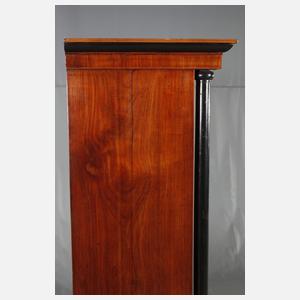 Säulenvitrine Biedermeier