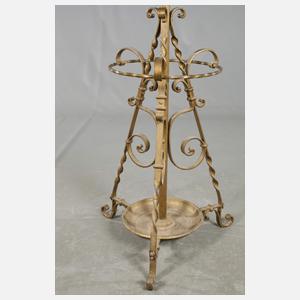 Kleiderständer Historismus