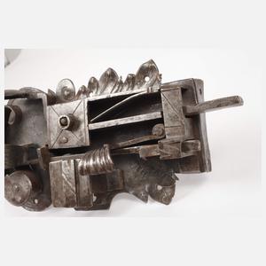 Barockes Türschloss