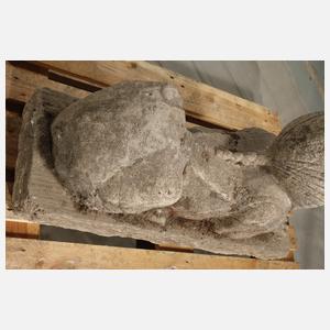 Große Gartenskulptur liegende Sphinx