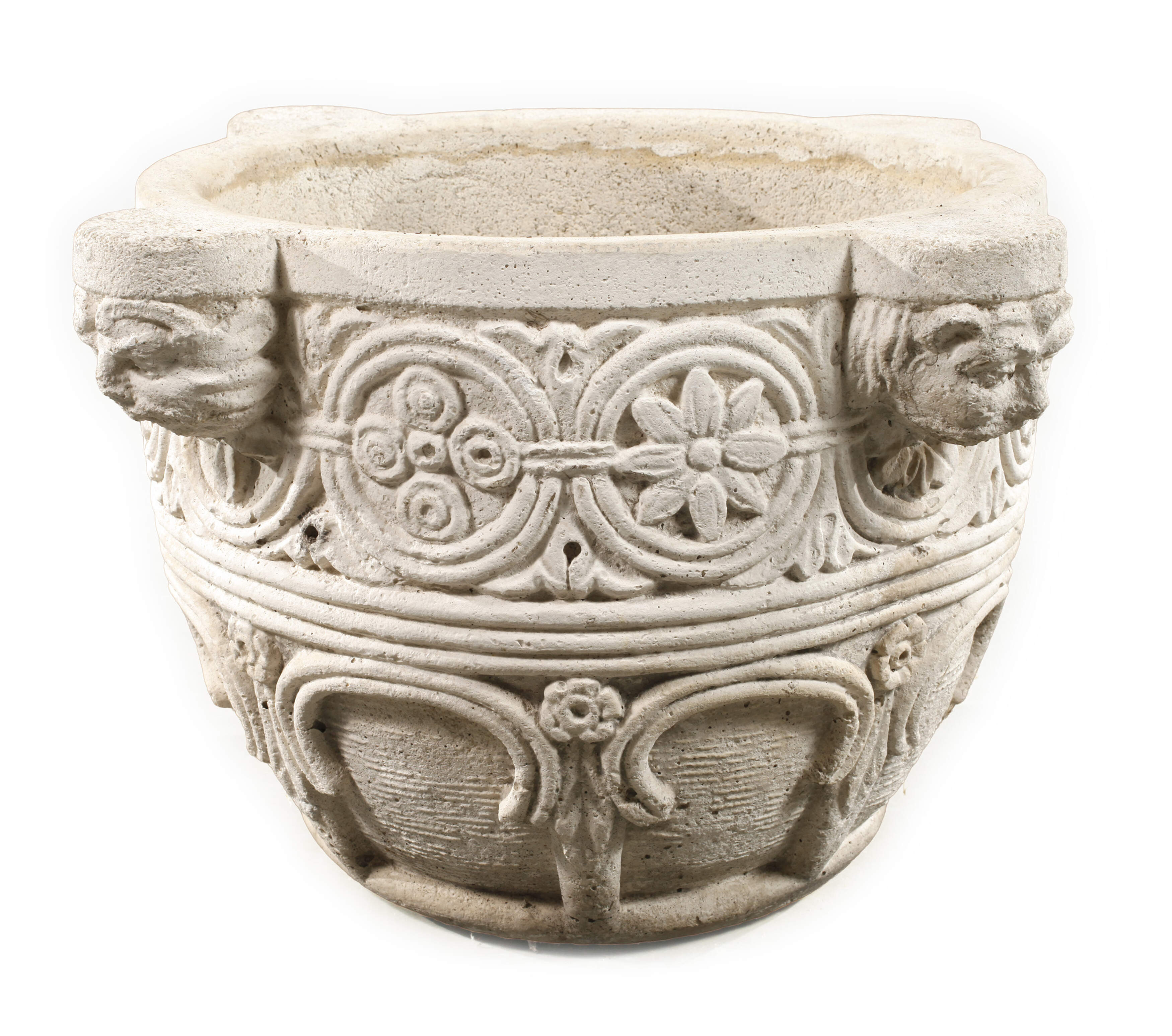 Pflanzkübel im gotischen Stil