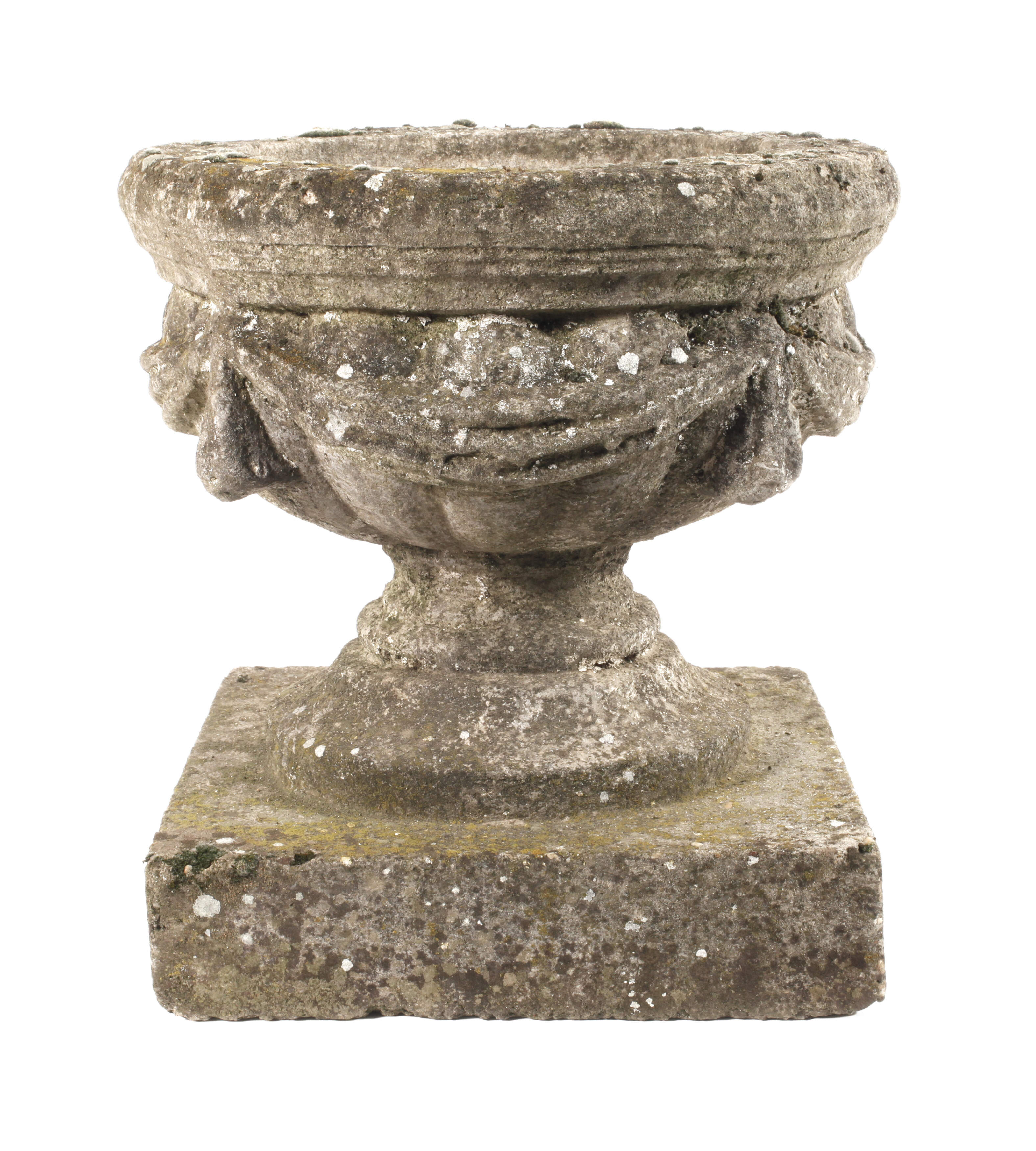 Klassizistische Gartenamphore