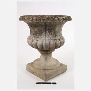 Gartenamphore Historismus