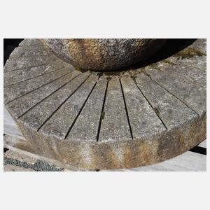 Brunnenanlage Granit