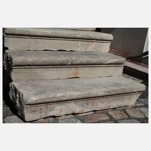 Kleine Treppenanlage Sandstein