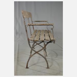 Historische Gartenbank