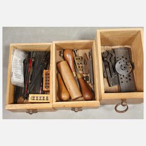 Arbeitstisch eines Goldschmieds