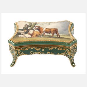 Fraureuth Prunkdose "Der junge Stier"