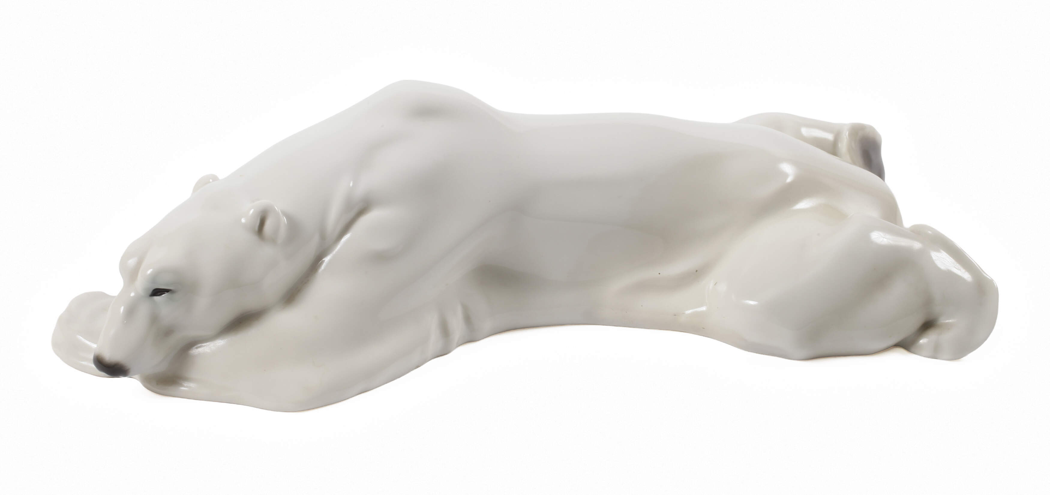 KPM Berlin "Liegender Eisbär"