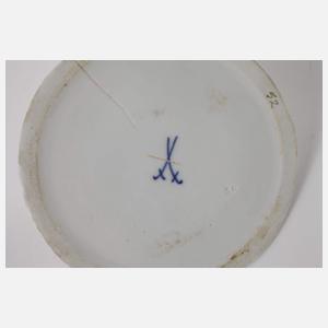 Meissen "Kind mit Bilderbuch als Briefbeschwerer"