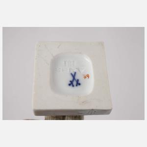 Meissen "Knabe mit Katze im Arm"