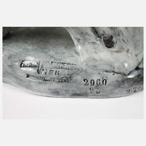 Goldscheider Wien "Paar ... sich zuprostend"